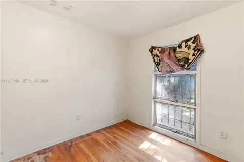 115 SW Lee Avenue Other City - In The State Of Florida FL 32340