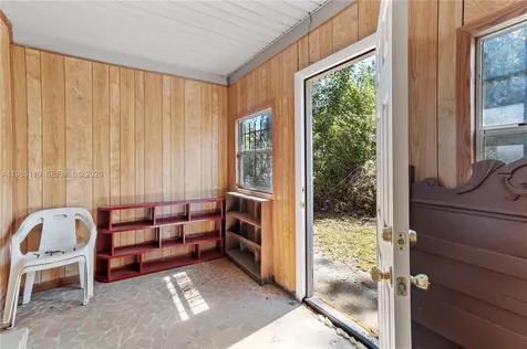 115 SW Lee Avenue Other City - In The State Of Florida FL 32340