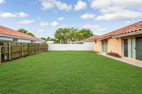 12418 SW 230th Street Miami FL 33170
