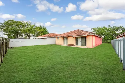 12418 SW 230th Street Miami FL 33170