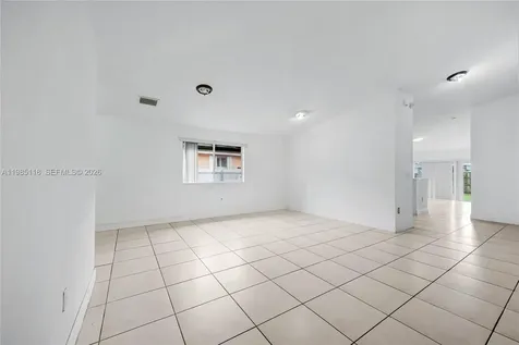 12418 SW 230th Street Miami FL 33170