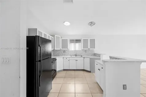 12418 SW 230th Street Miami FL 33170