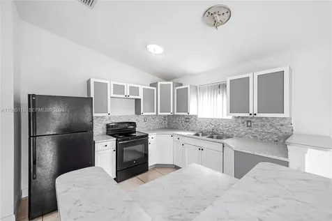 12418 SW 230th Street Miami FL 33170