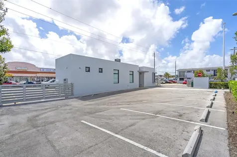 875 E 41st Street Hialeah FL 33013