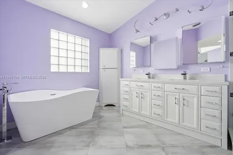 354 Bermuda Springs Drive Weston FL 33326