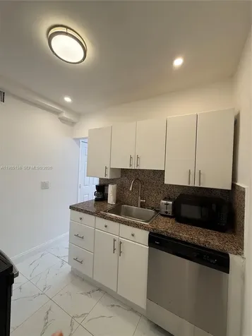 1542 Jefferson Avenue Miami Beach FL 33139