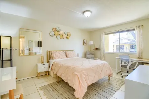 3095 N Oakland Forest Drive Oakland Park FL 33309