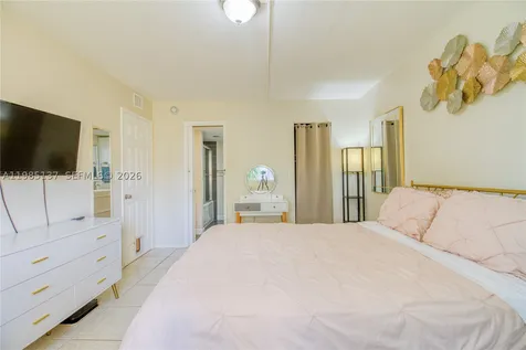 3095 N Oakland Forest Drive Oakland Park FL 33309
