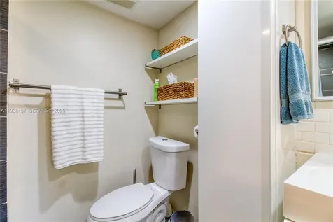 3095 N Oakland Forest Drive Oakland Park FL 33309