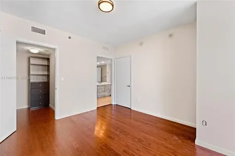 495 Brickell Avenue Miami FL 33131