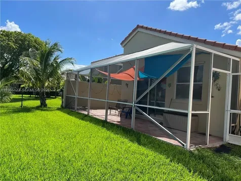 15686 NW 12th Manor Pembroke Pines FL 33028