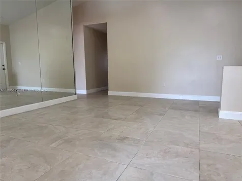 15686 NW 12th Manor Pembroke Pines FL 33028