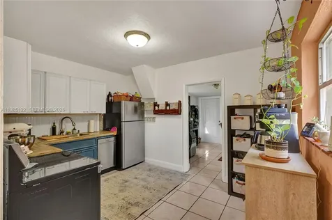 6420 SW 58th Place South Miami FL 33143