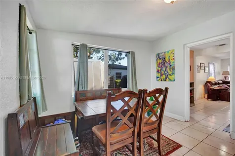 6420 SW 58th Place South Miami FL 33143