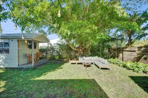 6420 SW 58th Place South Miami FL 33143