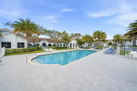 2600 S University Drive Davie FL 33328