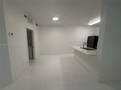 18328 NW 68th Avenue Hialeah FL 33015