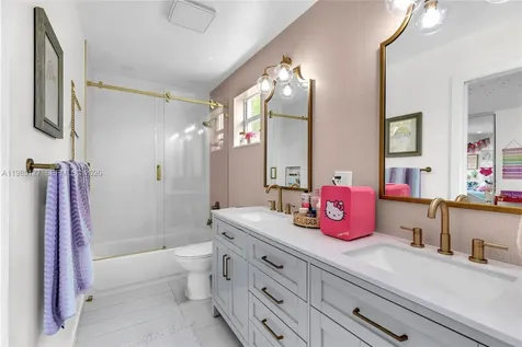 4904 SW 166th Avenue Miramar FL 33027