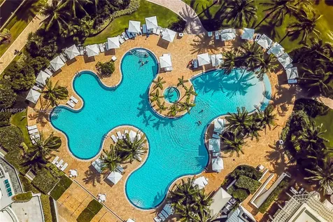 50 S Pointe Drive Miami Beach FL 33139