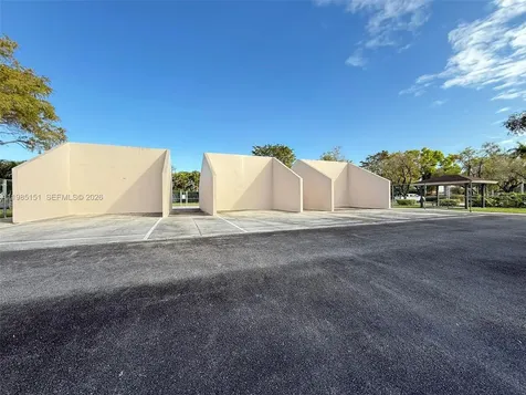 8600 SW 133rd Avenue Road Miami FL 33183
