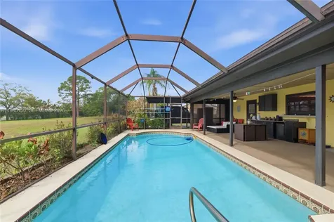 2580 SW Bayshore Boulevard Port St. Lucie FL 34984