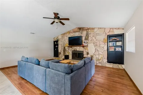 2580 SW Bayshore Boulevard Port St. Lucie FL 34984