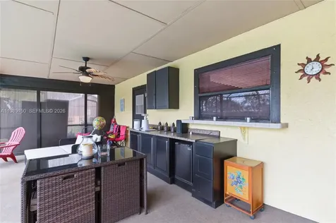 2580 SW Bayshore Boulevard Port St. Lucie FL 34984