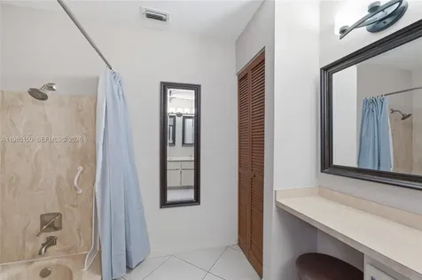 2580 SW Bayshore Boulevard Port St. Lucie FL 34984