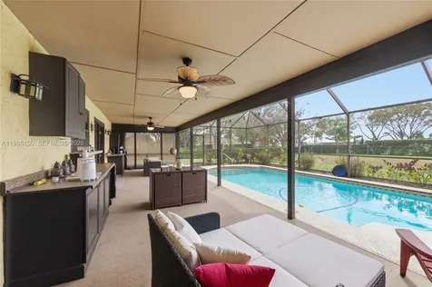 2580 SW Bayshore Boulevard Port St. Lucie FL 34984