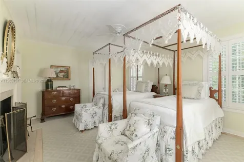 74 Gomez Road Jupiter Island FL 33455