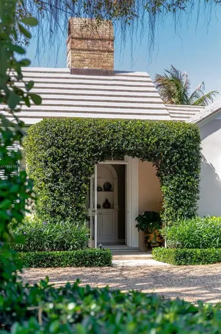 74 Gomez Road Jupiter Island FL 33455
