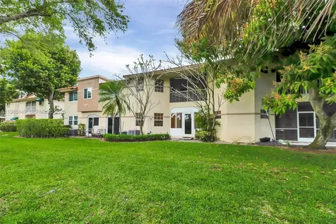 6538 Via Regina Boca Raton FL 33433
