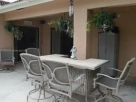 5920 York Lane Davie FL 33331