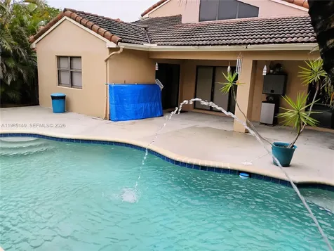 5920 York Lane Davie FL 33331