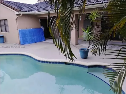 5920 York Lane Davie FL 33331