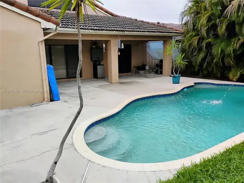 5920 York Lane Davie FL 33331