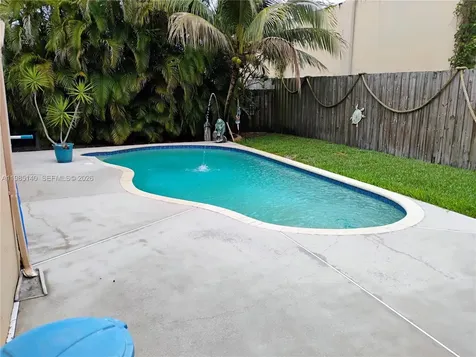 5920 York Lane Davie FL 33331