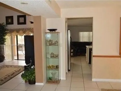 5920 York Lane Davie FL 33331