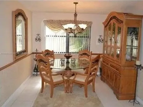 5920 York Lane Davie FL 33331