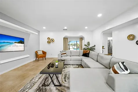 8420 Pasadena Boulevard Pembroke Pines FL 33024