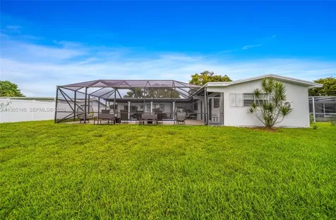 8420 Pasadena Boulevard Pembroke Pines FL 33024