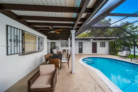 8420 Pasadena Boulevard Pembroke Pines FL 33024