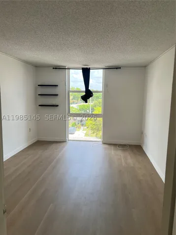 16950 W Dixie Highway North Miami Beach FL 33160