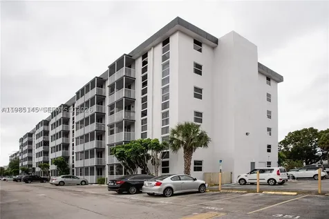 16950 W Dixie Highway North Miami Beach FL 33160