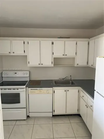 16950 W Dixie Highway North Miami Beach FL 33160