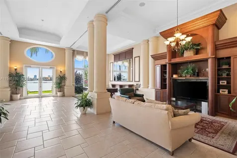 17125 N Bay Road Sunny Isles Beach FL 33160