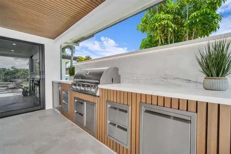 4430 Casper Court Hollywood FL 33021