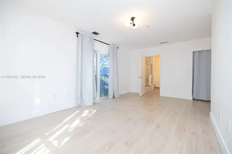 1611 SW 2nd Court Miami FL 33129
