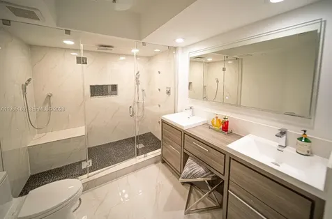 16445 Collins Avenue Sunny Isles Beach FL 33160
