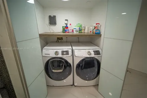16445 Collins Avenue Sunny Isles Beach FL 33160